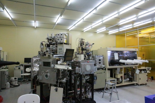OLED Evaporation System > Introduction of Device and Process Equipments ...